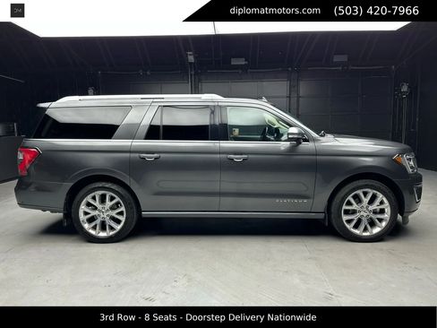 Used 2018 Ford Expedition Max Platinum image 8
