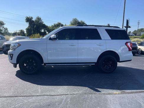 Used 2021 Ford Expedition XLT RWD image 4