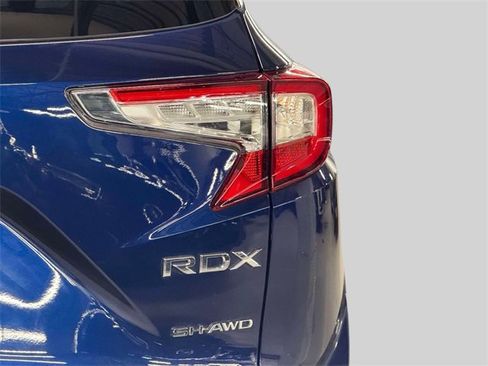 Used 2023 Acura RDX AWD w/ Advance Package image 12