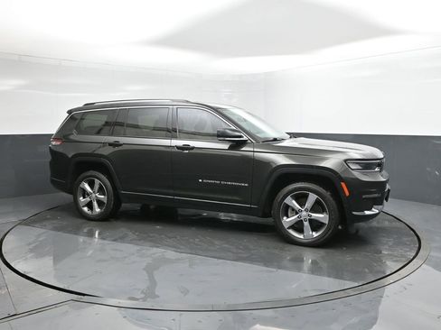 Used 2021 Jeep Grand Cherokee L Limited image 15