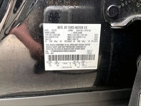Used 2022 Ford Explorer XLT AWD/4WD image 37