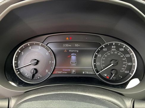 Used 2023 INFINITI QX50 Luxe FWD image 13