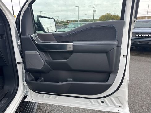 New 2025 Ford F150 Platinum w/ FX4 Off-Road Package image 24