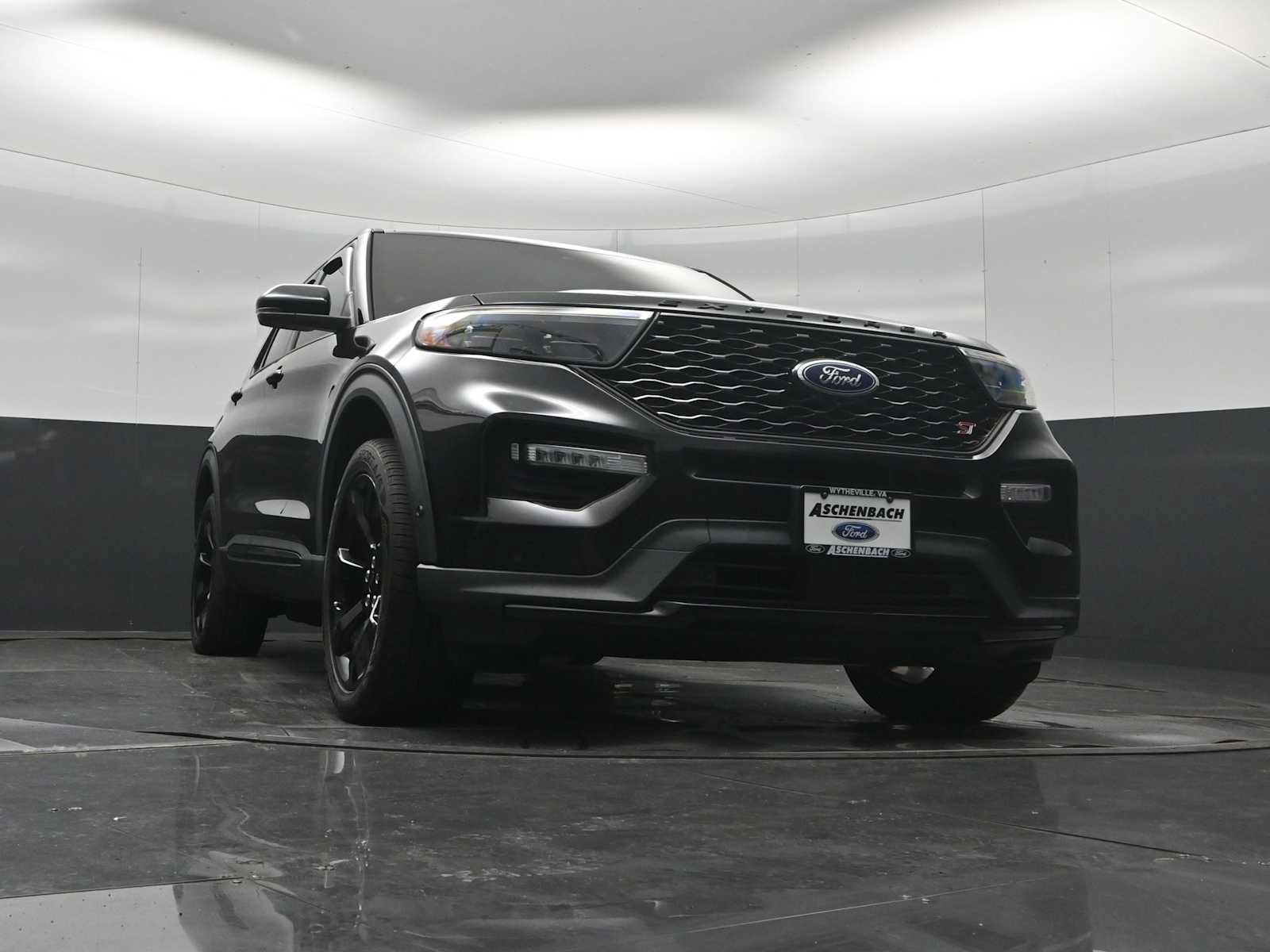 Used 2021 Ford Explorer ST w/ Equipment Group 401A AWD/4WD image 25