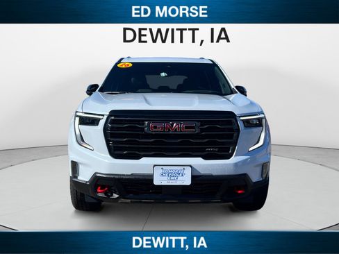 New 2026 GMC Acadia AT4 w/ LPO, Floor Liner Package AWD/4WD image 8