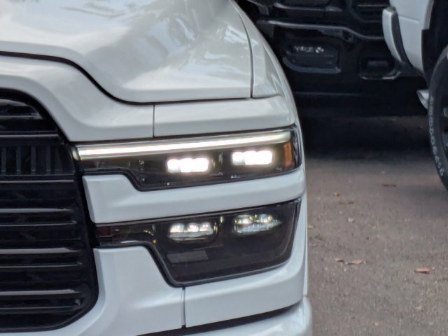Used 2025 RAM 2500 Laramie w/ Night Edition RWD image 10