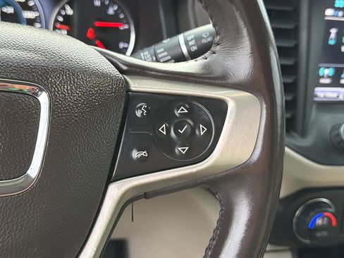 Used 2019 GMC Acadia Denali w/ Technology Package image 29