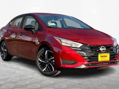 New 2025 Nissan Versa SR w/ Trunk Package