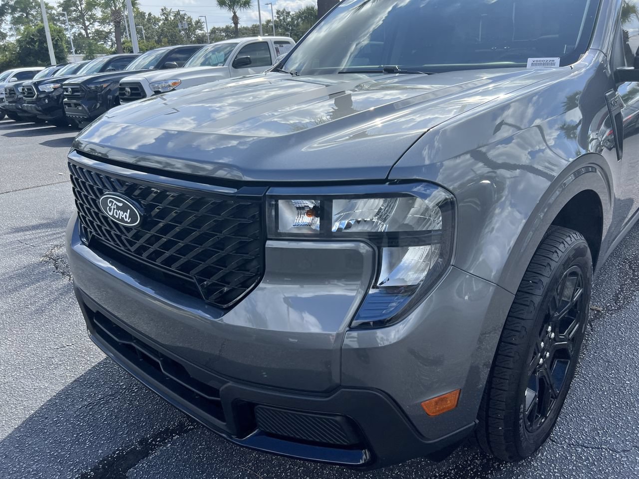 Used 2025 Ford Maverick XLT w/ XLT Luxury Package AWD/4WD image 6