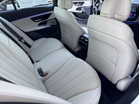 Certified 2024 Mercedes-Benz E 350 4MATIC Sedan image 14