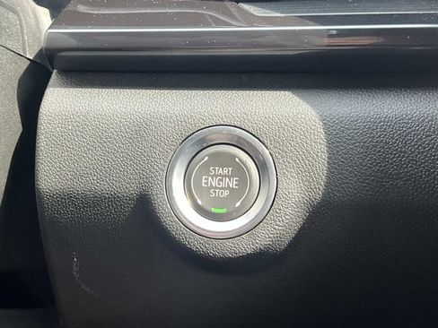 Used 2026 GMC Terrain AT4 w/ Convenience Package III AWD/4WD image 28