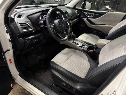 Used 2023 Subaru Forester Premium image 18