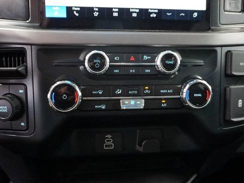 Used 2025 Ford F150 XLT w/ Equipment Group 301A Standard AWD/4WD image 17