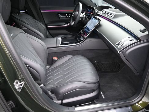 Used 2025 Mercedes-Benz S 63 AMG S image 29