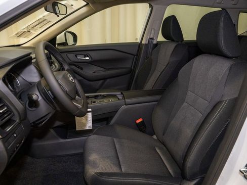 New 2026 Nissan Rogue SV image 15