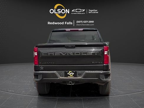 Used 2024 Chevrolet Silverado 1500 Custom w/ Turbomax Blackout Package AWD/4WD image 4