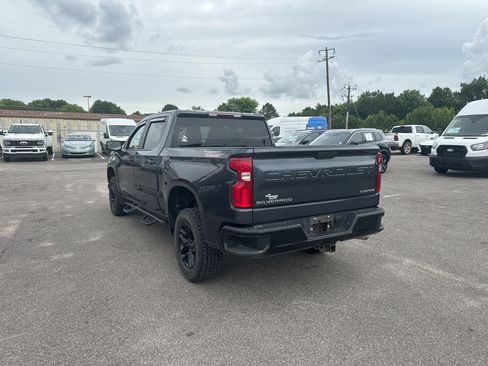 Used 2021 Chevrolet Silverado 1500 Custom Trail Boss AWD/4WD image 12