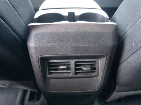 Used 2024 Chevrolet Colorado Trail Boss w/ Advanced Trailering Package AWD/4WD image 15