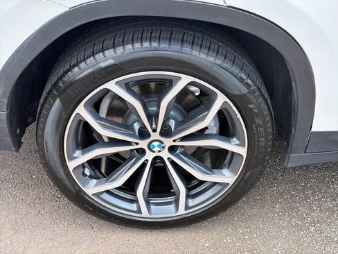 Used 2019 BMW X4 xDrive30i w/ Premium Package AWD/4WD image 17