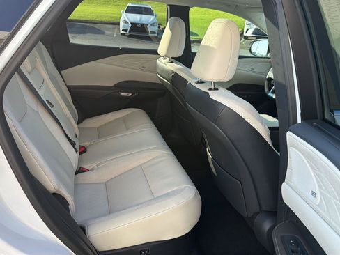 Used 2024 Lexus RX 350 FWD w/ Convenience Package image 13