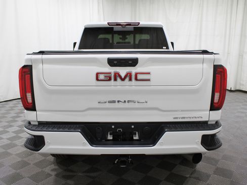 Used 2020 GMC Sierra 3500 Denali w/ Denali Ultimate Package image 37