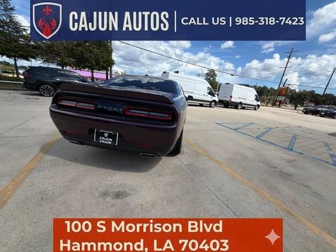 Used 2020 Dodge Challenger SXT RWD image 21