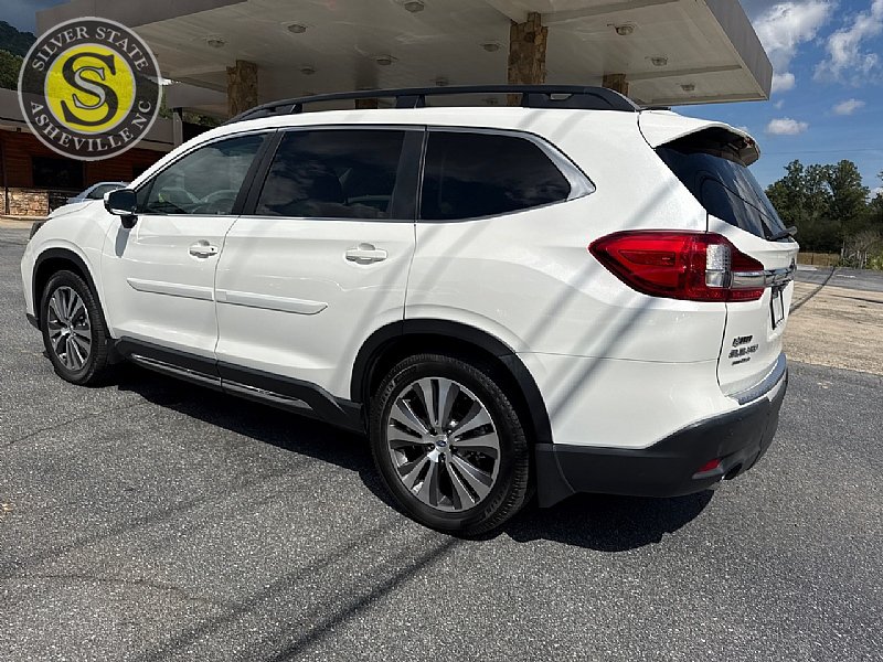 Used 2020 Subaru Ascent Limited w/ Technology Package AWD/4WD image 4