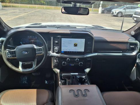 Used 2025 Ford F150 King Ranch w/ FX4 Off-Road Package AWD/4WD image 3