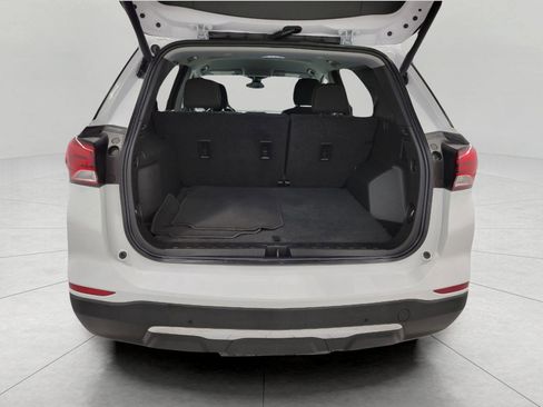 Used 2022 Chevrolet Equinox LT image 16