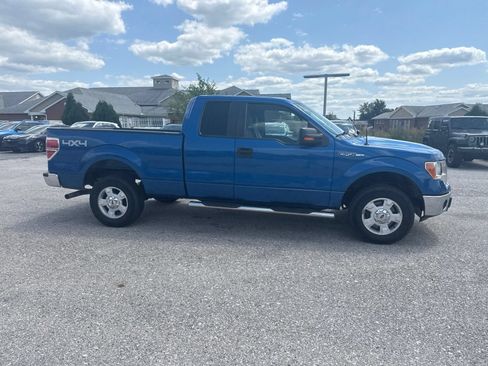 Used 2014 Ford F150 XLT w/ Equipment Group 301A Mid AWD/4WD image 10