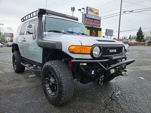 Used 2007 Toyota FJ Cruiser 4WD image 6