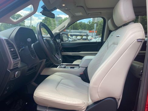 Used 2021 Ford Expedition Platinum RWD image 11