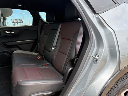 Used 2025 Chevrolet Blazer RS FWD image 14