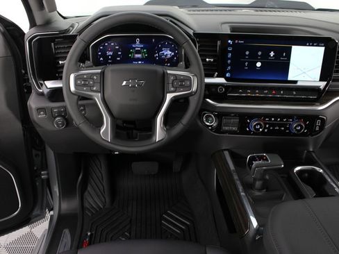 New 2026 Chevrolet Silverado 1500 LT Trail Boss w/ LT Trail Boss Premium Package AWD/4WD image 12