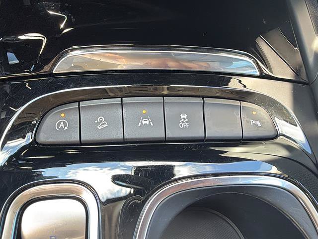 Used 2023 Buick Envision Essence AWD/4WD image 18