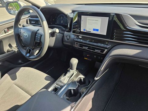 Certified 2025 Toyota Camry LE FWD image 13