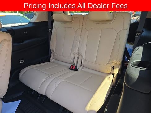 Used 2022 Jeep Grand Cherokee L Limited w/ Black Appearance Package RWD image 11