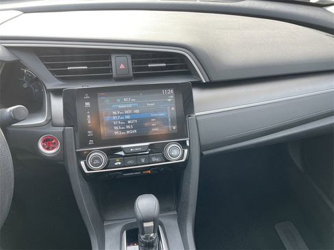 Used 2017 Honda Civic EX image 18