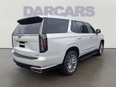 Used 2022 Cadillac Escalade Premium Luxury w/ Performance Package RWD image 6