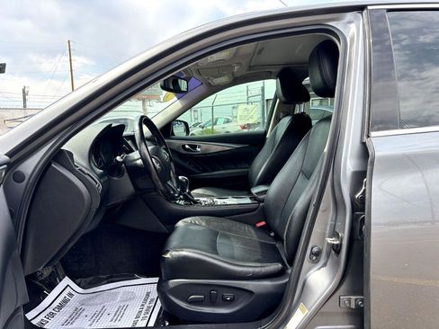 Used 2015 INFINITI Q50 Premium image 12