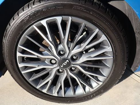 Used 2023 Kia Forte GT-Line w/ GT-Line Technology Package FWD image 43