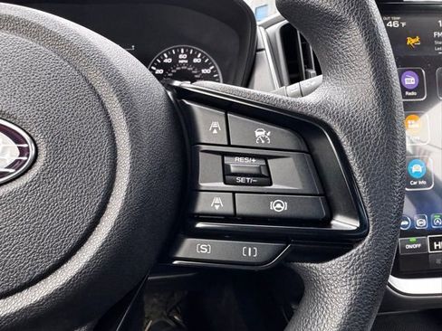 Used 2025 Subaru Crosstrek 2.0i Premium image 14
