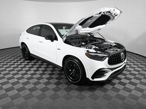 New 2026 Mercedes-Benz GLC 43 AMG 4MATIC Coupe image 31