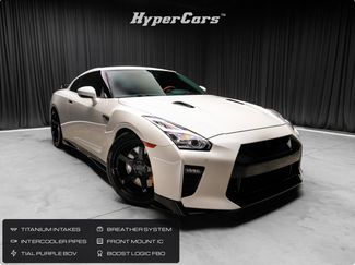 Used 2021 Nissan GT-R Premium AWD/4WD video 1