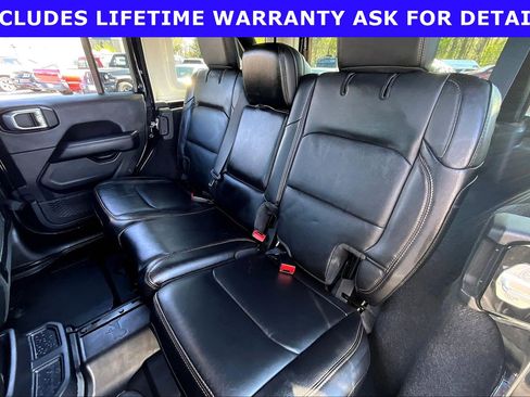 Used 2021 Jeep Wrangler Unlimited Rubicon w/ Trailer Tow Package AWD/4WD image 21