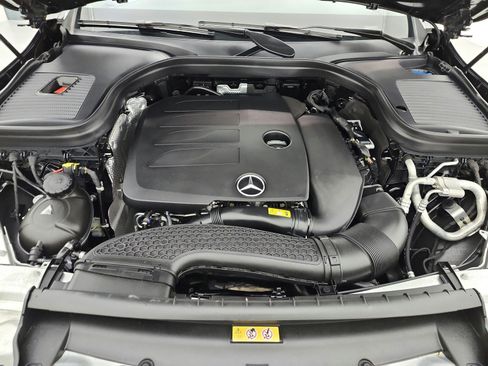 Certified 2022 Mercedes-Benz GLC 300 image 16