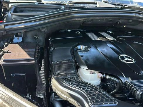 Used 2017 Mercedes-Benz GLS 450 4MATIC image 60