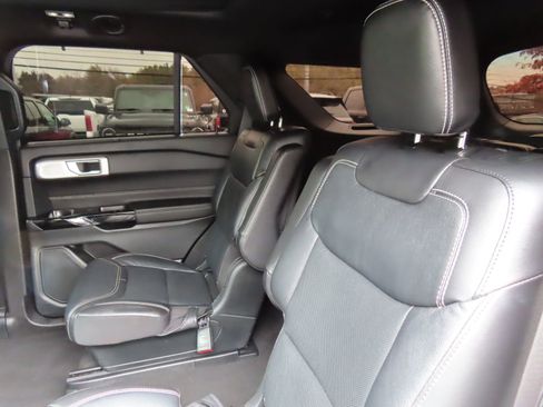 Certified 2023 Ford Explorer ST w/ Equipment Group 401A image 34