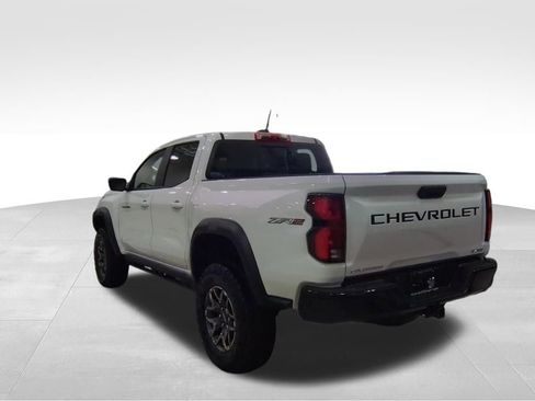 Used 2024 Chevrolet Colorado ZR2 w/ Safety Package image 3