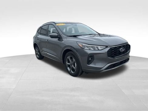 Used 2024 Ford Escape ST-Line Select w/ Tech Pack #2 image 10